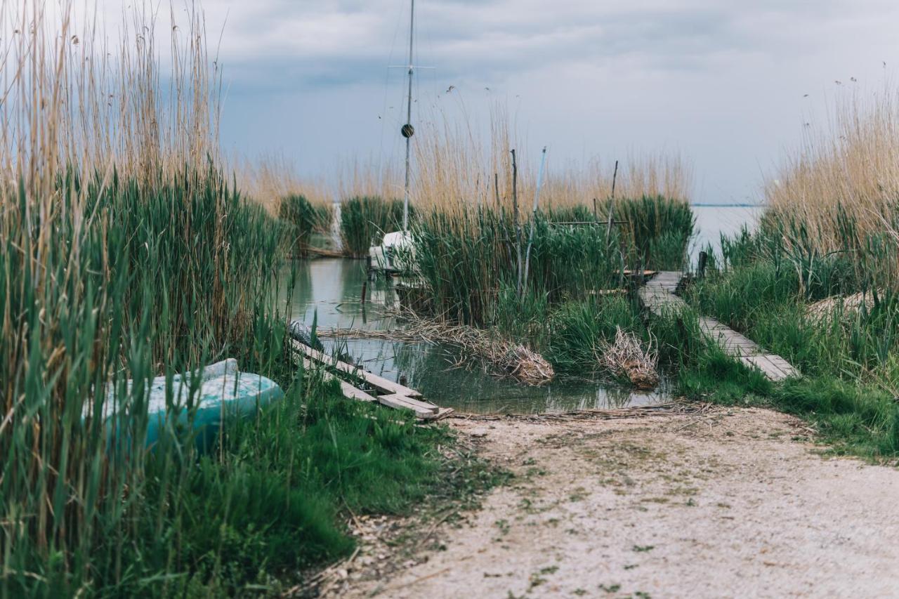 Csonakos Haz / The Boat House Villa Badacsonyors Exterior photo